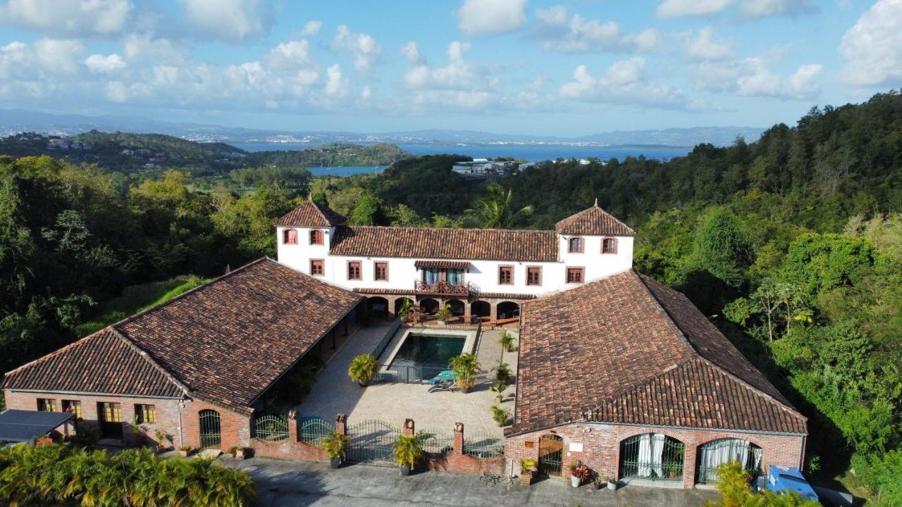 Domaine Du Chateau Les Trois-Ilets Exteriör bild